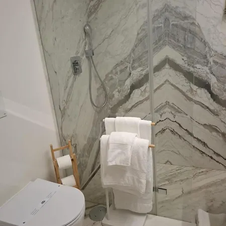 Porto Neptune Terrace Апартаменты Вила-Нова-ди-Гая